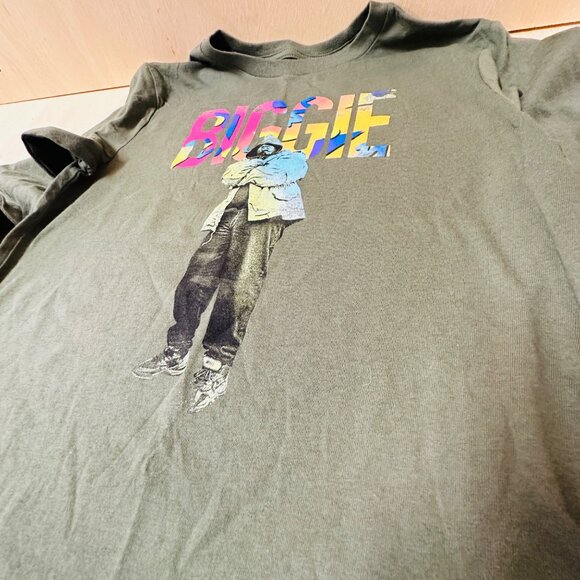 Old Navy Biggie Smalls Graphic Long Sleeve T-Shirt Olive Green Size M Cotton Ble - Picture 4 of 5